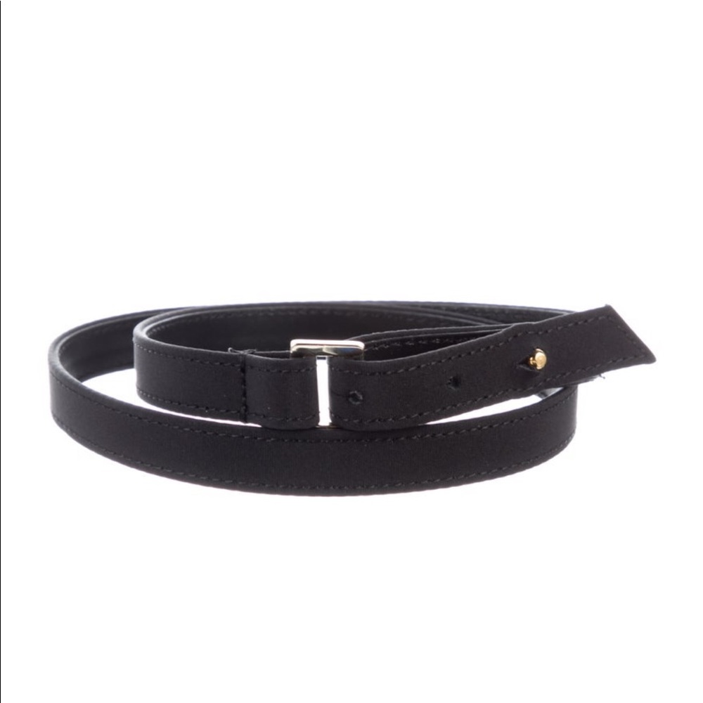 Carolina Herrera leather skinny belt